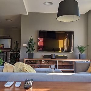Luxurious Villa-Apartment With Spacious Terrace Praag Exterior photo