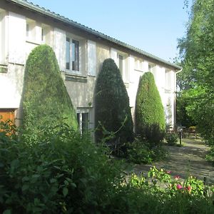 Auberge de l'Arzon Hotel Chomelix Exterior photo