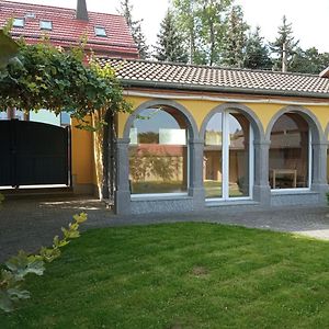 Haus Toskana, Kleines Ferienhaus Im Toskanagarten Villa Bad Sulza Exterior photo