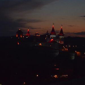 Джерело Hotel Kamjanets-Podilsky Exterior photo