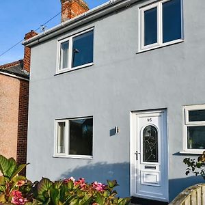 Long Stay 3 Bed House - 6 X Beds & Free Parking Newbold  Exterior photo