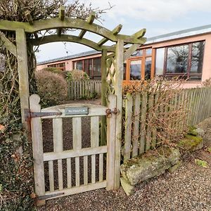 Nuthatch Villa Ivegill Exterior photo