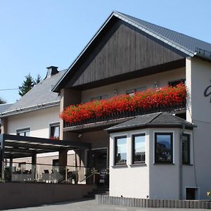 Gasthaus Pension Geimer Plütscheid Exterior photo