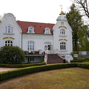 Jagdschloesschen Schwartow Hotel Boizenburg Exterior photo