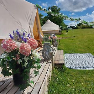 Hopgarden Glamping - Luxury 6m bell tent Hotel Wadhurst Exterior photo