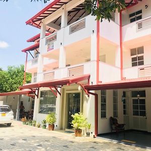 Hotel Ganthera Kataragama Exterior photo