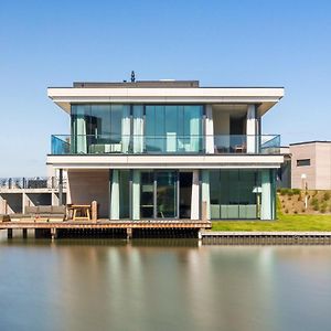 Luxury Villa With Boathouse On The Veerse Meer Arnemuiden Exterior photo