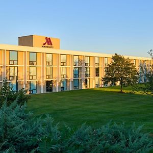 Washington Dulles Airport Marriott Hotel Sterling Exterior photo