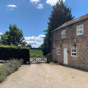 The Old Granary At Red House Farm Villa Ripon Exterior photo