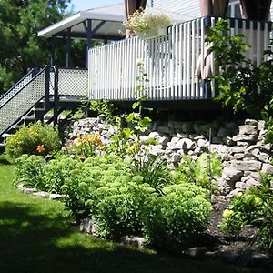 Gite Maison Parc Delormier Bed and Breakfast Trois-Rivières Exterior photo