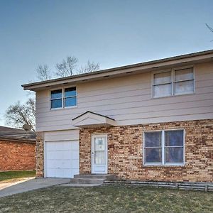 Family-Friendly Rockford Home With Private Yard! Exterior photo