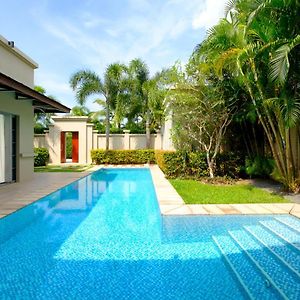 Luxe 2Br Pool Villa Walk To Bangtao Beach Phuket Exterior photo