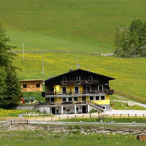 Haus Walpurga Appartement San Pietro  Exterior photo