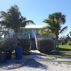 Old Wooden Bridge Marina Villa Big Pine Key Exterior photo