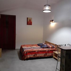 Studio Cosy Akossoua Appartement Les Abymes Exterior photo