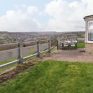 Bronte View Hideaway Villa Keighley Exterior photo