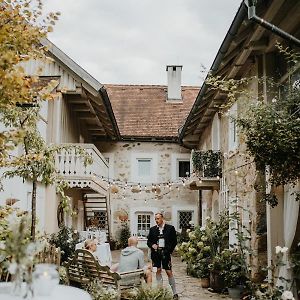 Grosskandlerhaus Hotel Unterdambach Exterior photo