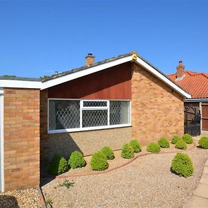 Bay Cottage Cromer Exterior photo