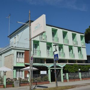 Hotel Maddalena Marina di Ravenna Exterior photo