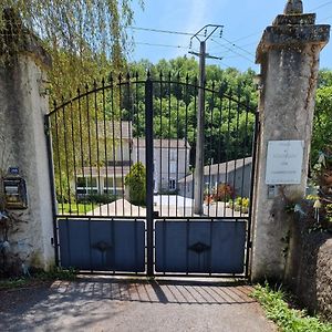 moulin de rouchillou Bed and Breakfast Saint-Martial-de-Valette Exterior photo