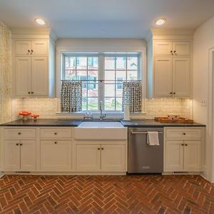 The Walton House - Historic 3Bd 2 5Ba With Parking Villa Kennett Square Exterior photo