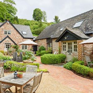 Tudor Farmhouse Hotel Clearwell Exterior photo