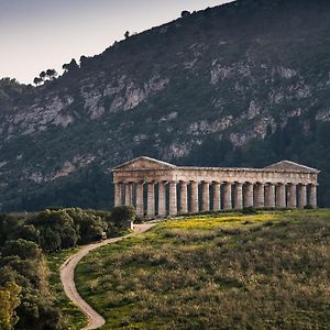 Helimos Bed&Breakfast Segesta Temple-Castellammare Bed and Breakfast Calatafimi Exterior photo