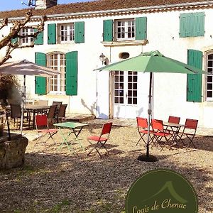 Logis de Chenac Bed and Breakfast Chenac Saint Seurin d'Uzet Exterior photo