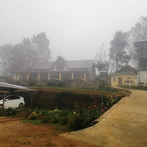 Shadow Mask Bungalow Bed and Breakfast Pattipola Exterior photo