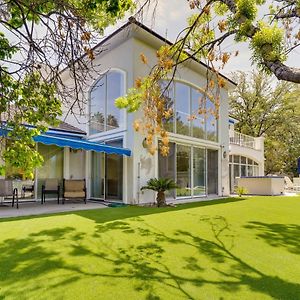 Elegant Las Vegas Estate With Pool About Near Strip Villa Exterior photo