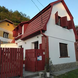 Szonyi Uti Vendeghaz Hotel Zebegény Exterior photo