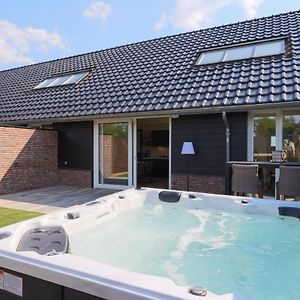 Erve Mulder Vakantiehuis Met Eigen Jacuzzi En Eigen Sauna Villa Weerselo Exterior photo