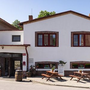 Penzion A Vinarstvi Naturvini Villa Miroslav  Exterior photo