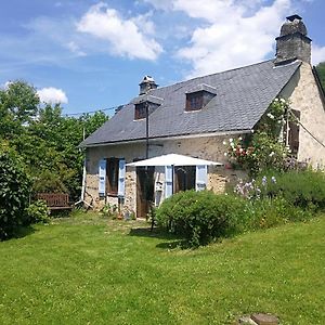 La Petite Maison Pont Blanchard, Villa Pléaux Exterior photo