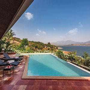 Saffronstays Shambhala Lakeside-Infinity Pool Villa In Pawna Malavli Exterior photo