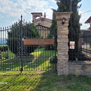 Il Castelletto Di Gomo Appartement Godiasco Exterior photo