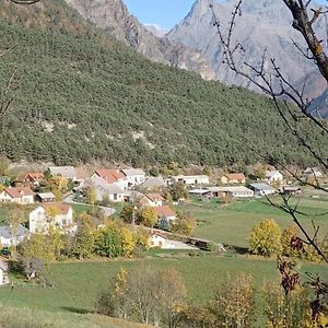 Le Puny Appartement La Motte-en-Champsaur Exterior photo