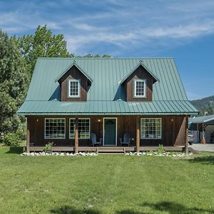 Farmhouse In Plain By Nw Comfy Cabins Leavenworth Exterior photo