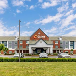 Comfort Inn & Suites Hampton Near Coliseum Exterior photo