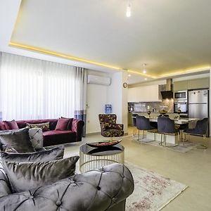 Sea View Stylish Flat W Shared Pool In Alanya Appartement Camyolu Exterior photo