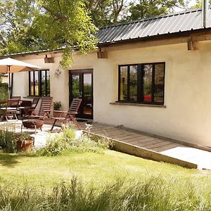 Straw Bale Cottage Haughley Exterior photo