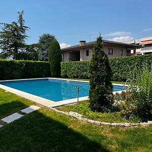 Apartment Cornicello With Pool By Glam Bardolino Exterior photo