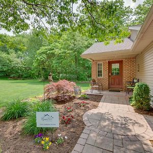 Cozy Garden Room in Welsh Mountain Suites! New Holland Exterior photo