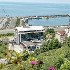 Newarise Hotel Rize Exterior photo