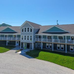 The Tides Inn Norris Point Exterior photo