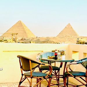 Pyramids View & Gem View Boutique Bed and Breakfast Caïro Exterior photo