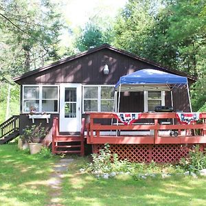 Balmoral Getaway Villa Moultonborough Exterior photo