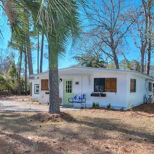 Hemingway'S Roost Villa Oak Island Exterior photo