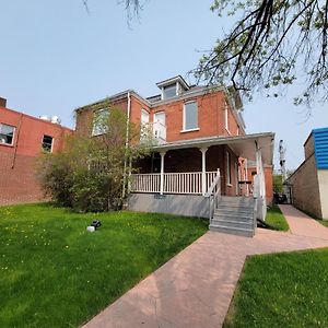 Stone House Kenora Appartement Exterior photo