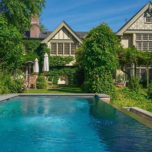 The Baker House 1650 Bed and Breakfast East Hampton Exterior photo